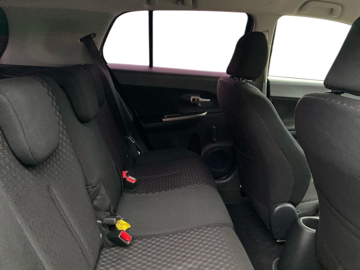 Billede af Toyota Urban Cruiser 1,3 VVT-I T1 100HK 5d