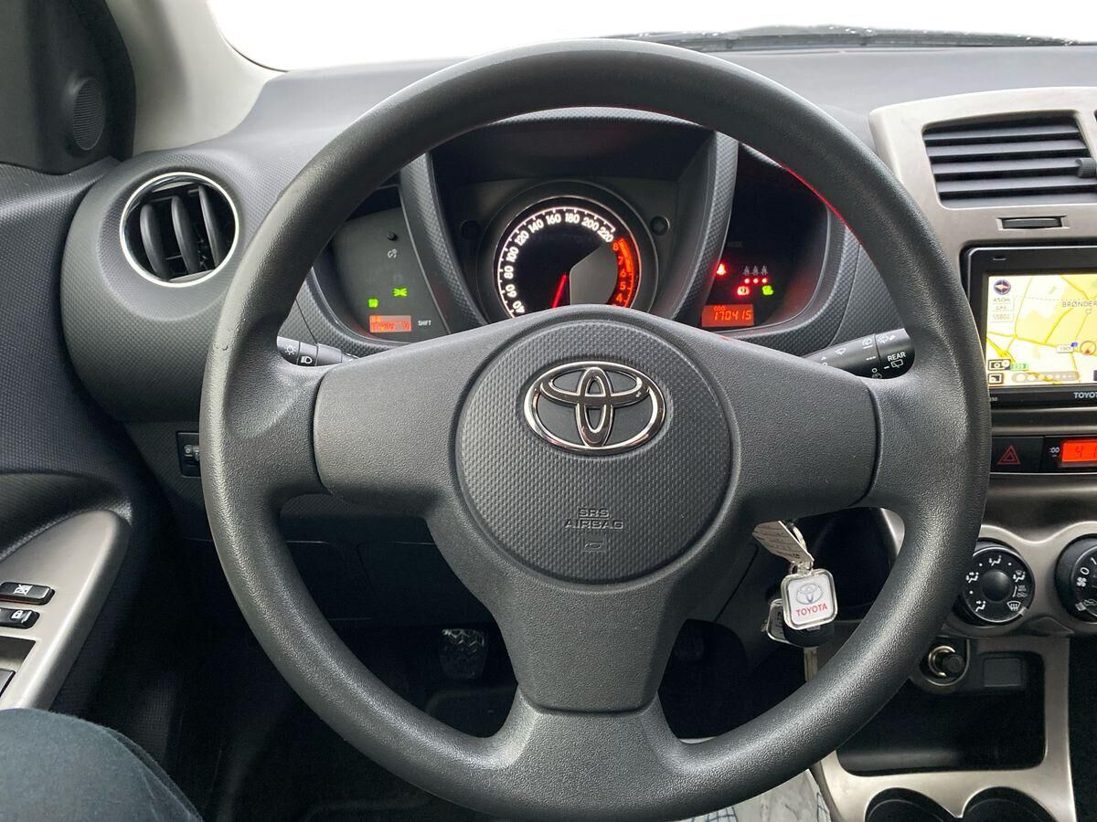 Billede af Toyota Urban Cruiser 1,3 VVT-I T1 100HK 5d