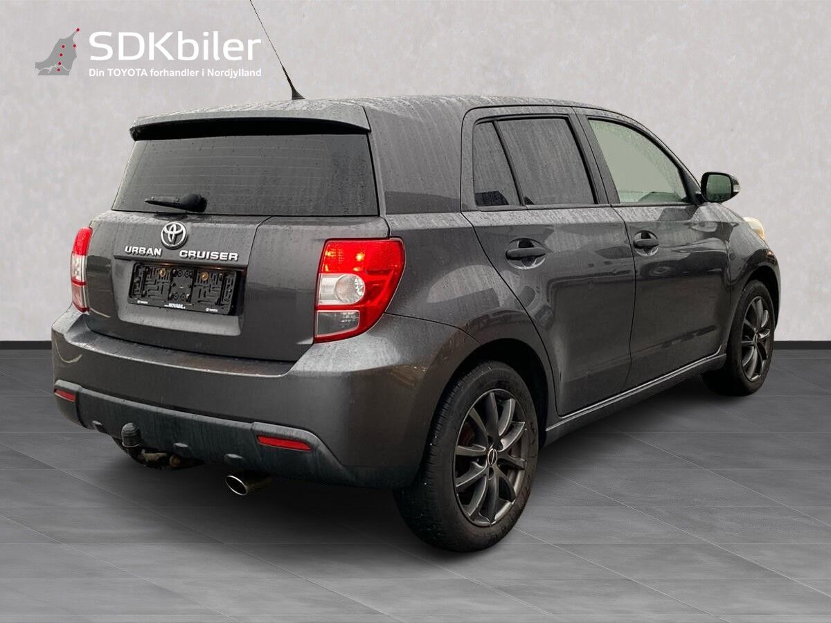 Billede af Toyota Urban Cruiser 1,3 VVT-I T1 100HK 5d
