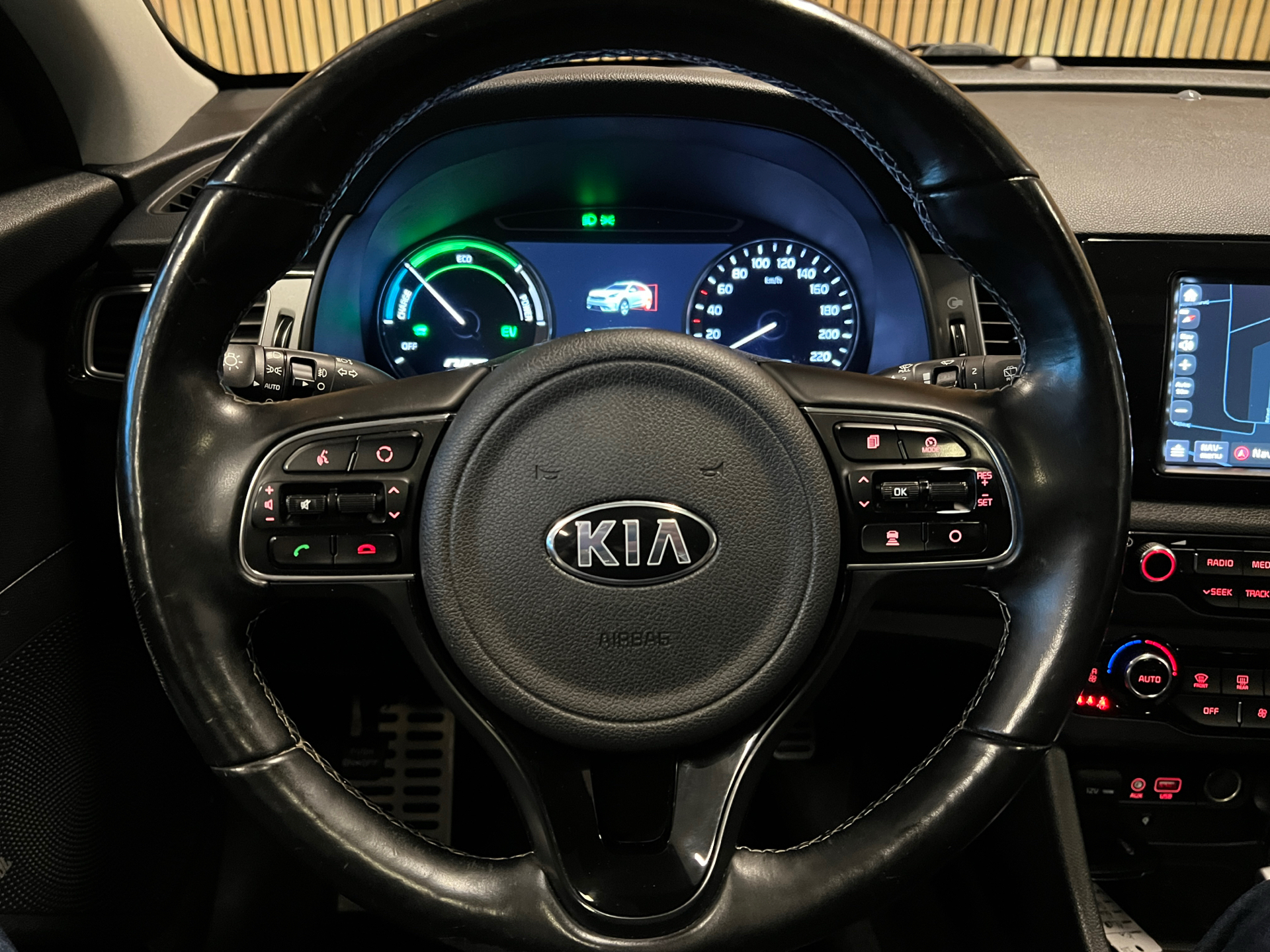 Billede af Kia Niro 1,6 GDI PHEV  Plugin-hybrid Advance DCT 141HK 5d 6g Aut.
