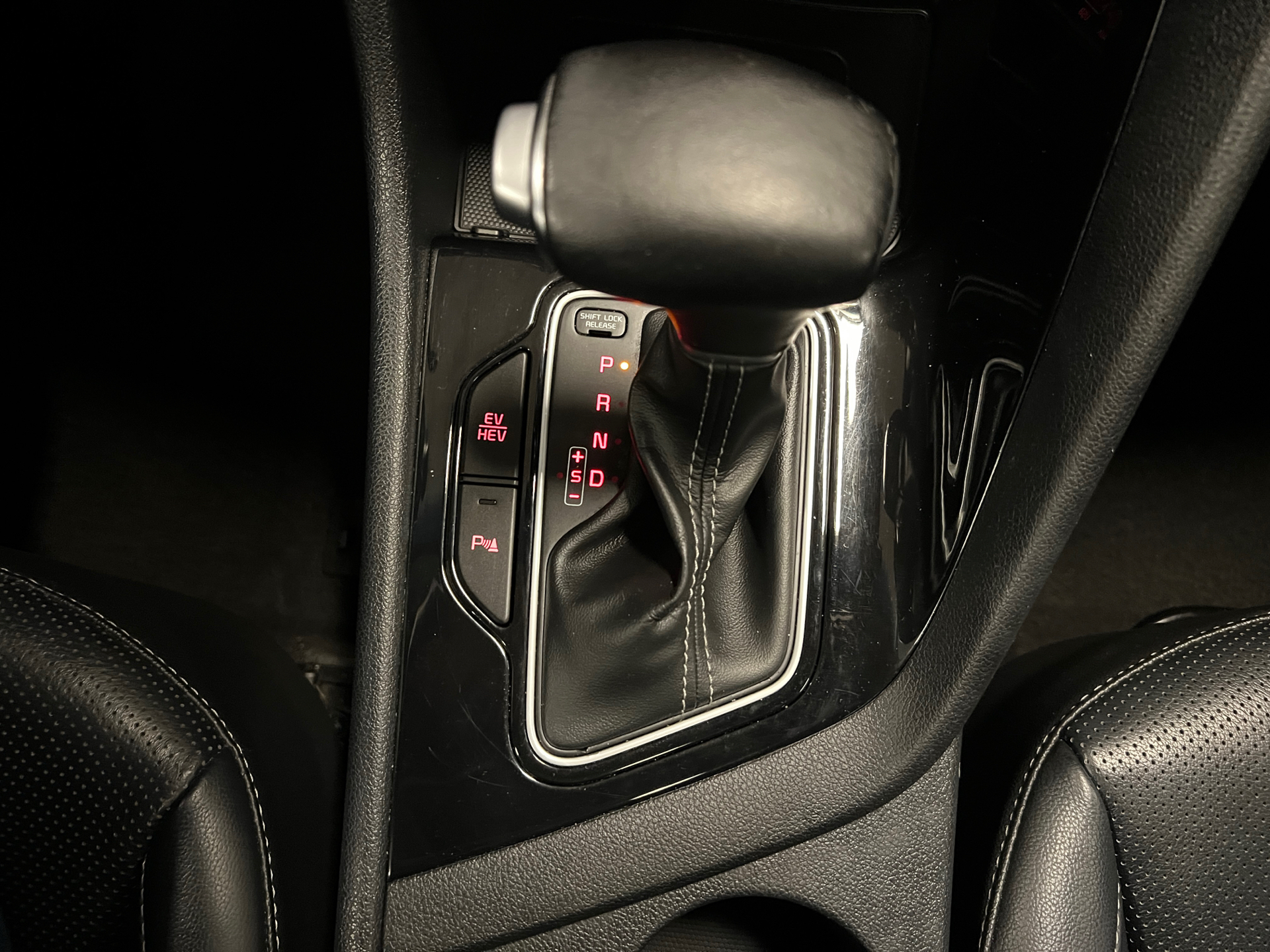 Billede af Kia Niro 1,6 GDI PHEV  Plugin-hybrid Advance DCT 141HK 5d 6g Aut.