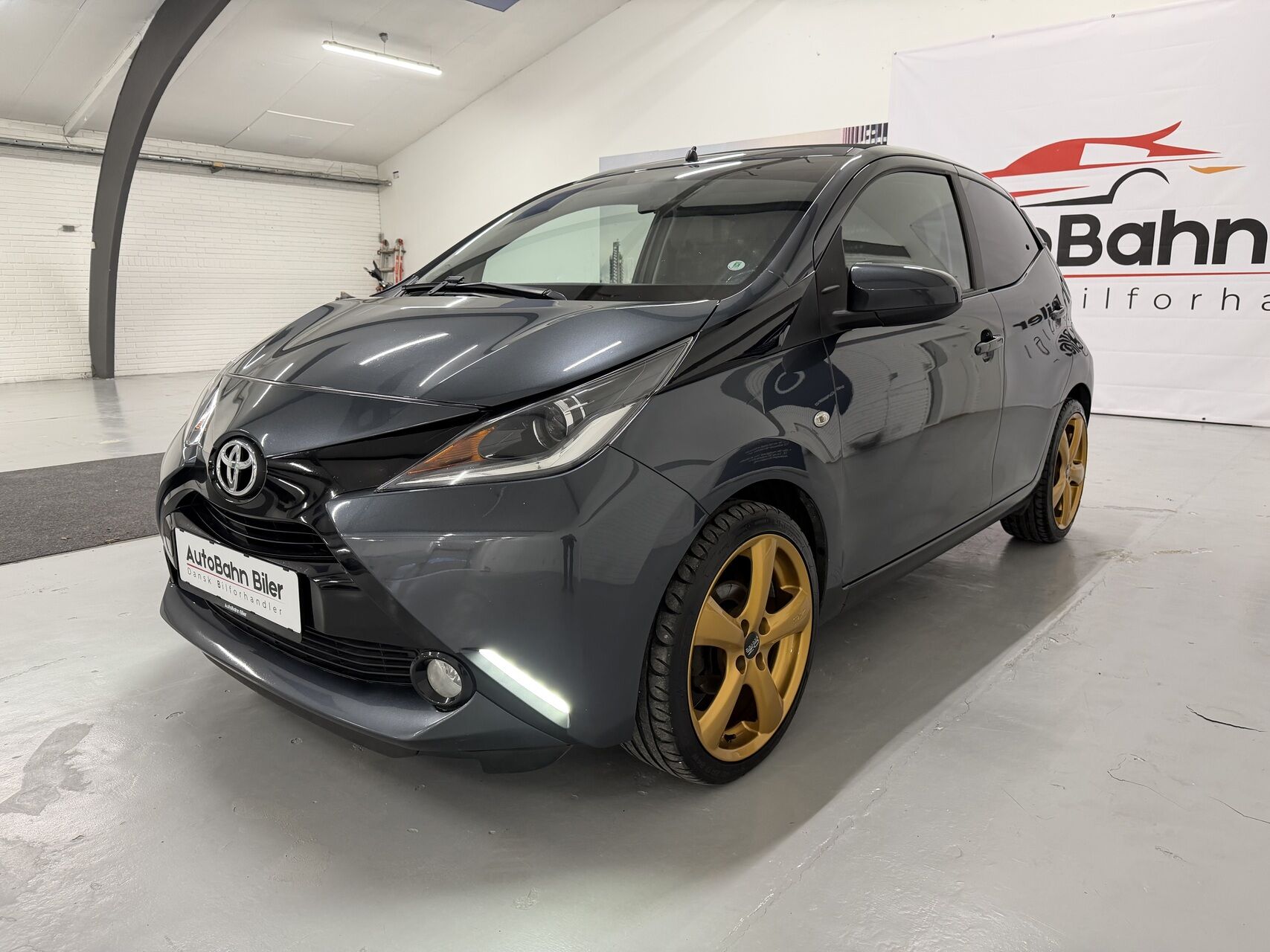 Billede af Toyota Aygo 1,0 VVT-I X-Wave Sky 69HK 5d