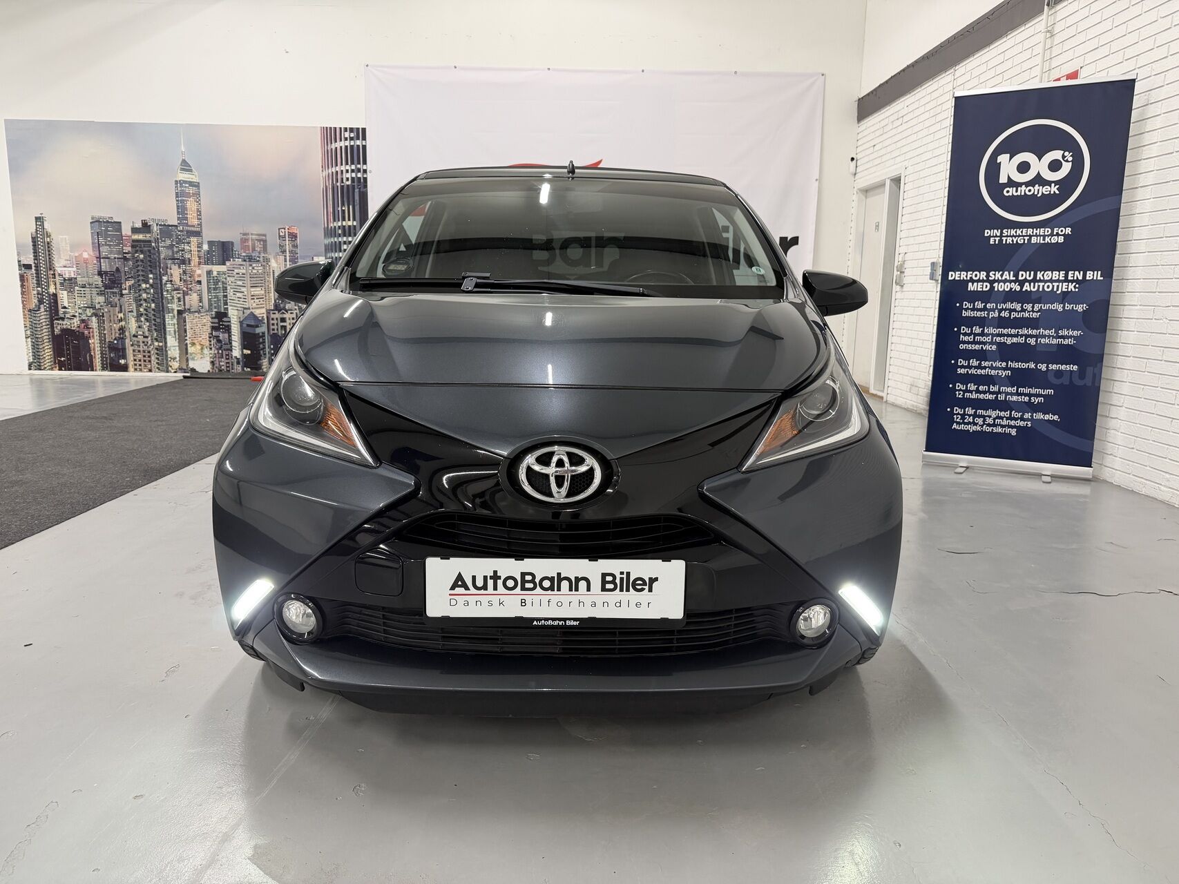 Billede af Toyota Aygo 1,0 VVT-I X-Wave Sky 69HK 5d