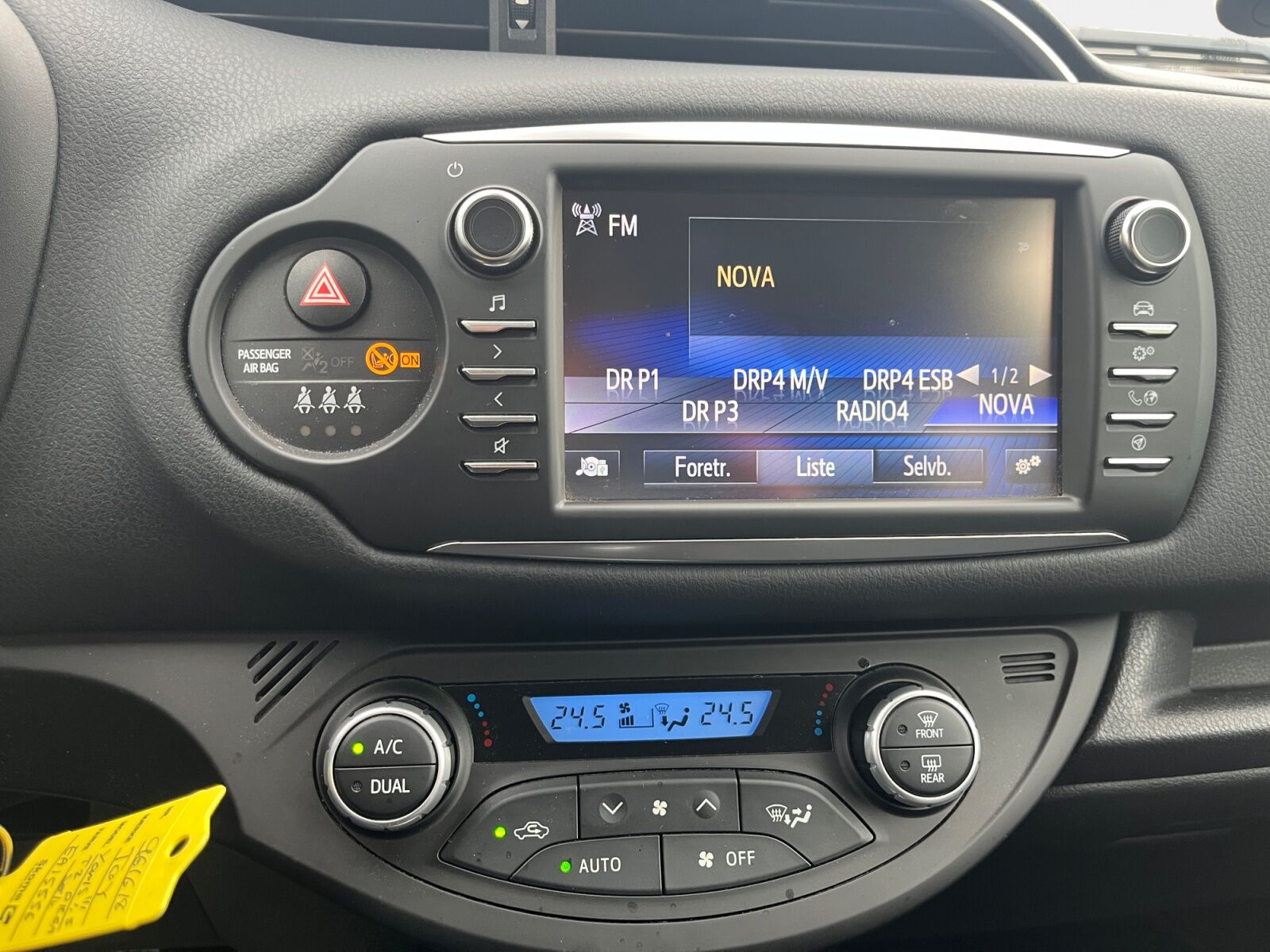 Billede af Toyota Yaris 1,5 VVT-I T2 Premium 111HK 5d 6g