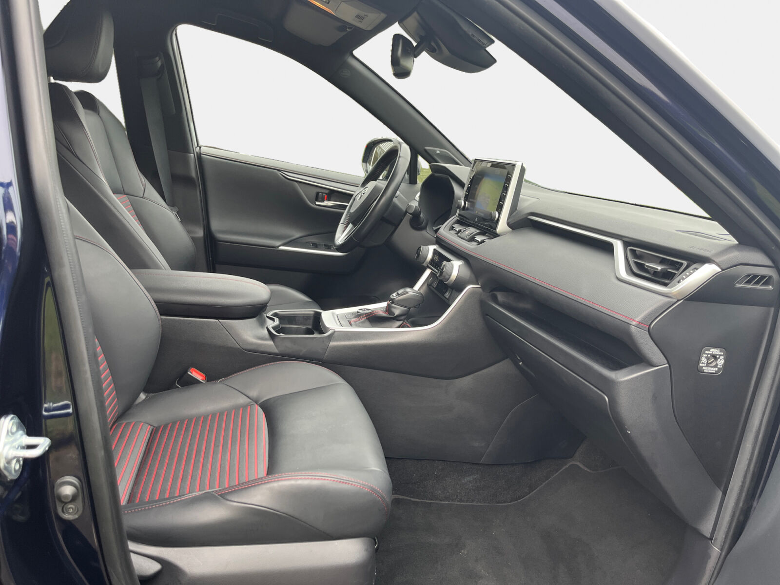 Billede af Toyota RAV4 Plug-in 2,5 Plugin-hybrid H3 Premium AWD 306HK 5d 6g Aut.