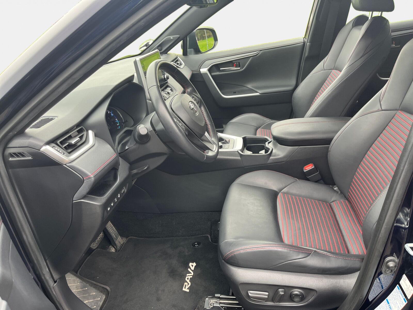 Billede af Toyota RAV4 Plug-in 2,5 Plugin-hybrid H3 Premium AWD 306HK 5d 6g Aut.