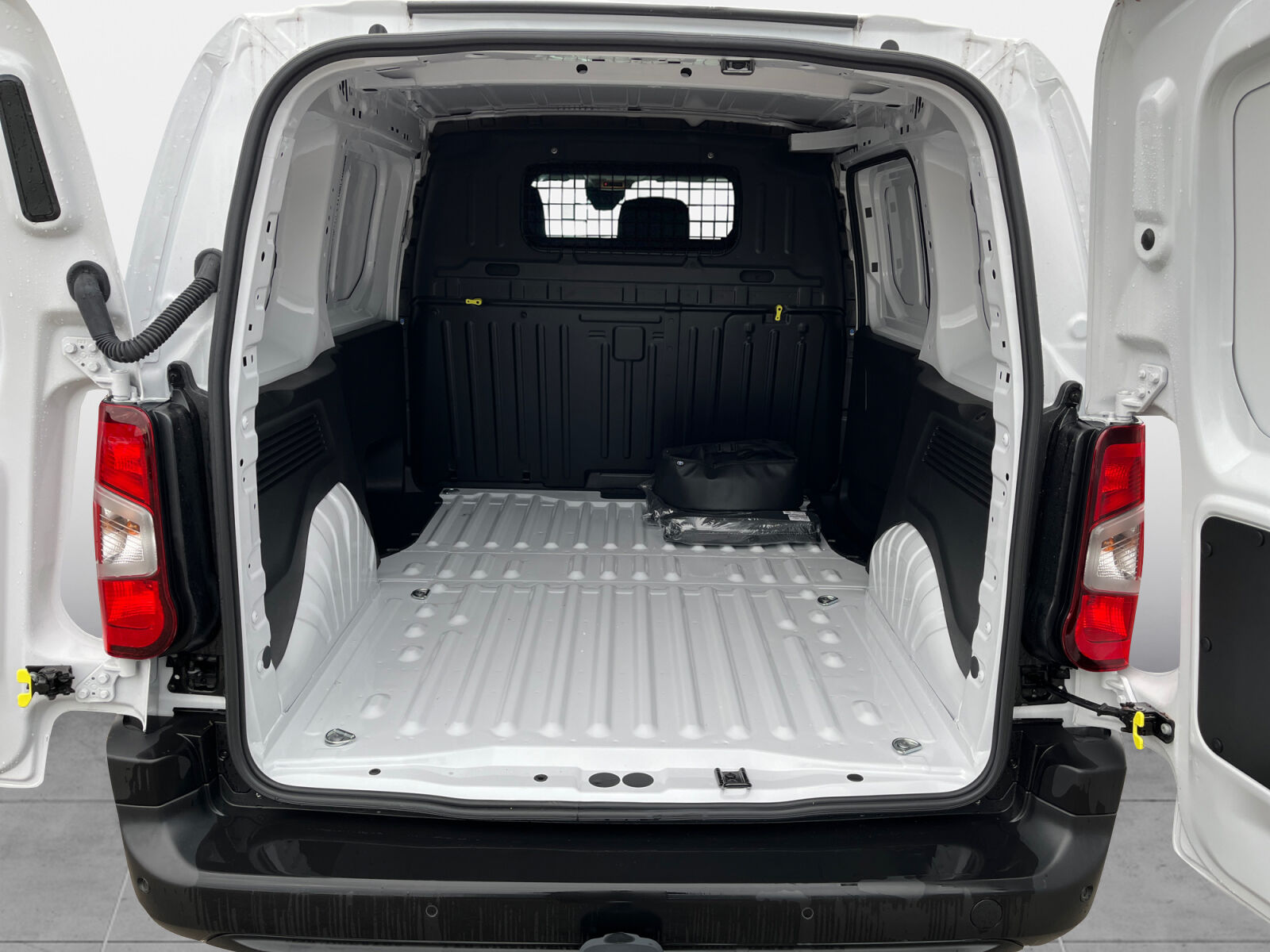 Billede af Toyota Proace City Electric Medium EL Comfort Master 1 Skydedør 136HK Van Aut.