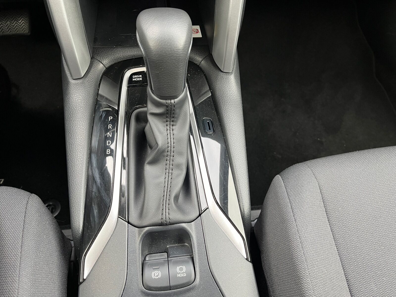 Billede af Toyota Corolla Cross 1,8 Hybrid Style Comfort 140HK 5d Aut.