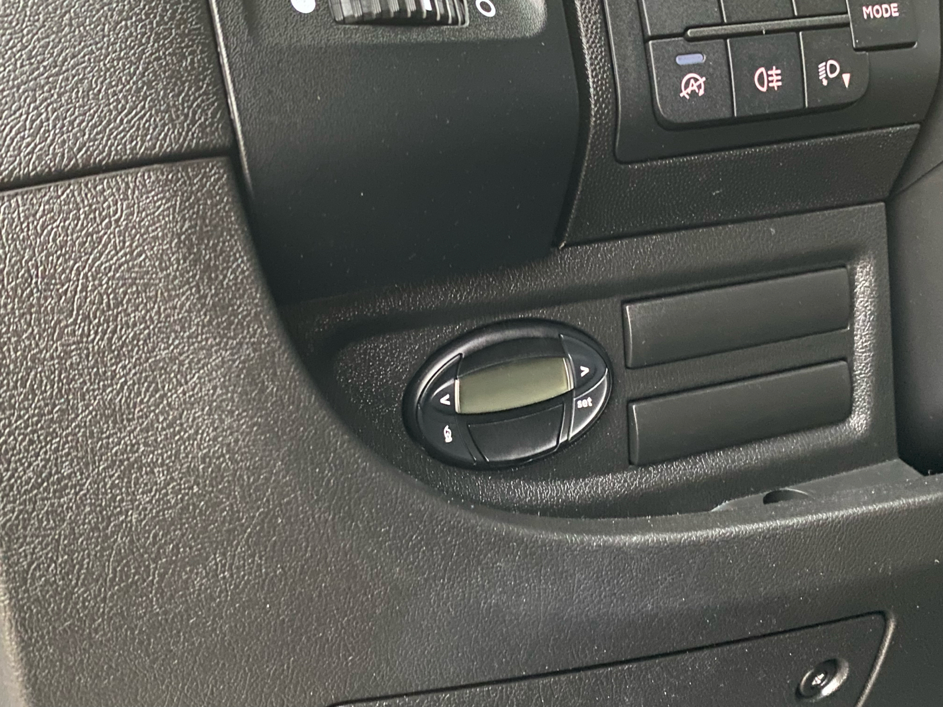 Billede af Fiat Ducato 33 L2H2 2,3 MJT 40 års Edition 140HK Van 9g Aut.