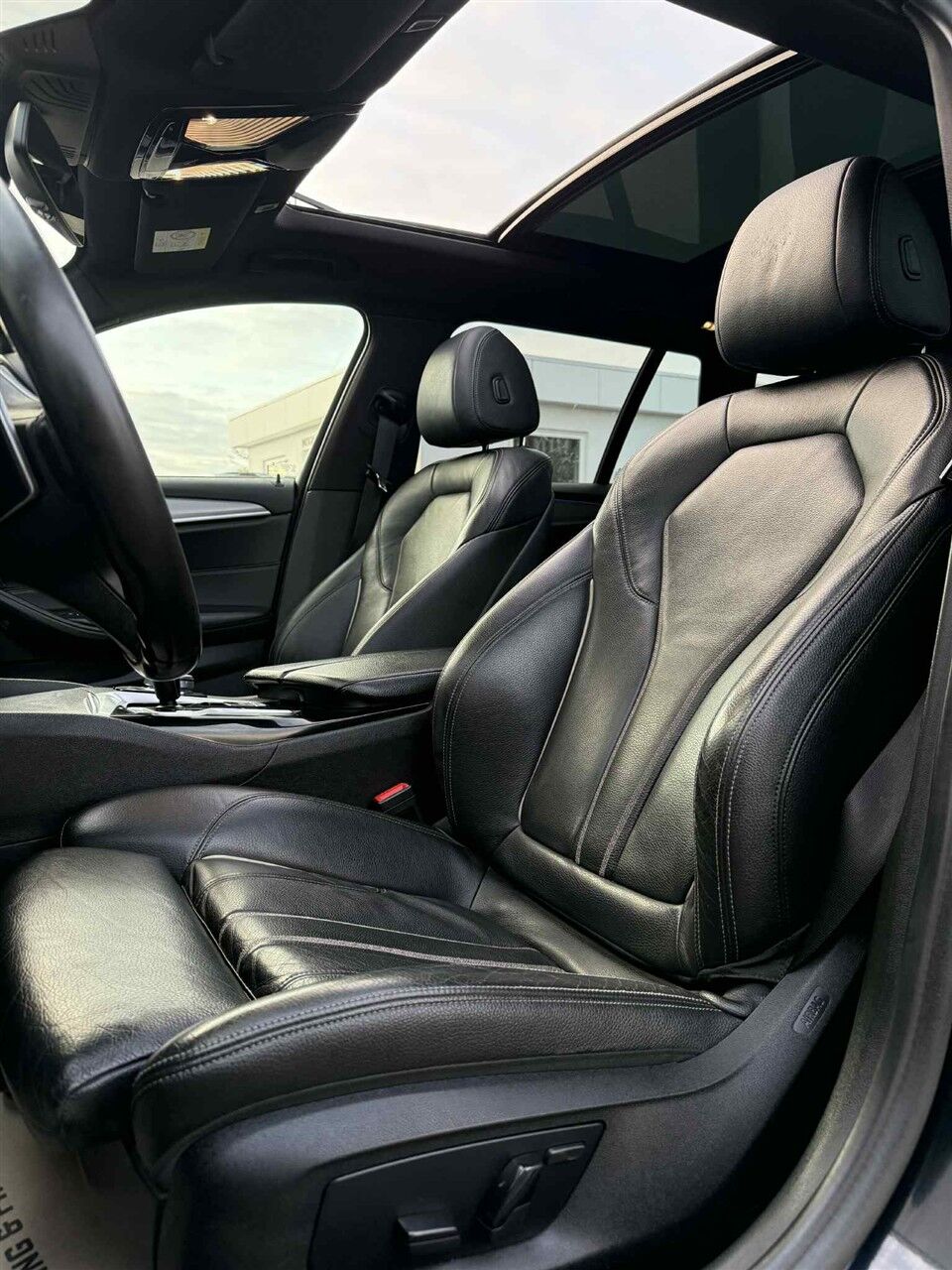 Billede af BMW 520d Touring 2,0 D Steptronic 190HK Stc 8g Aut.