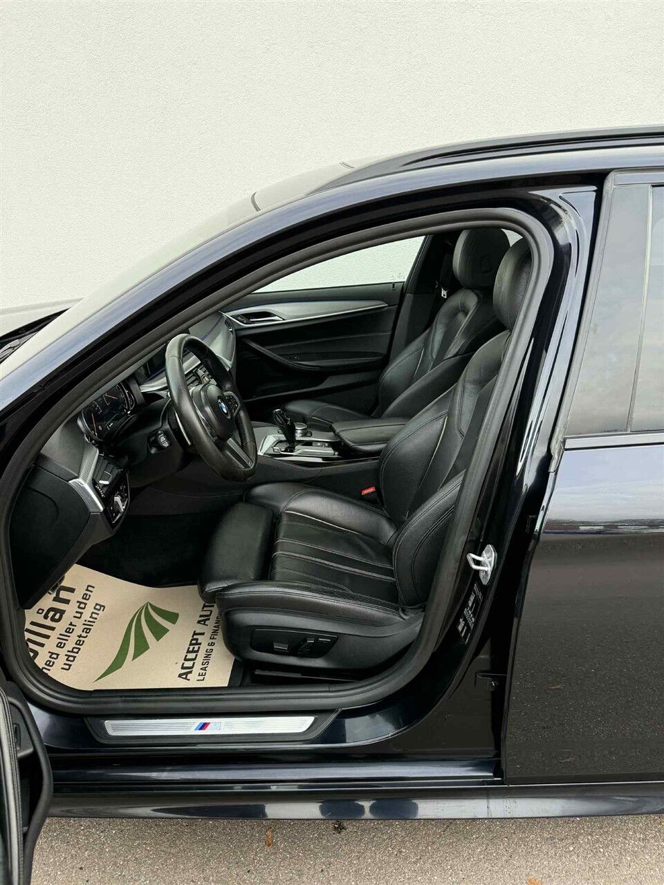 Billede af BMW 520d Touring 2,0 D Steptronic 190HK Stc 8g Aut.