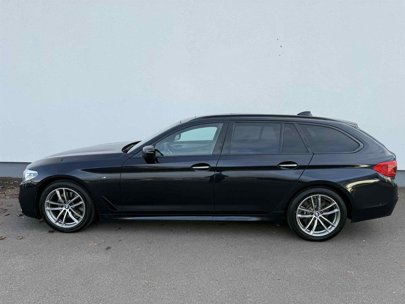 Billede af BMW 520d Touring 2,0 D Steptronic 190HK Stc 8g Aut.