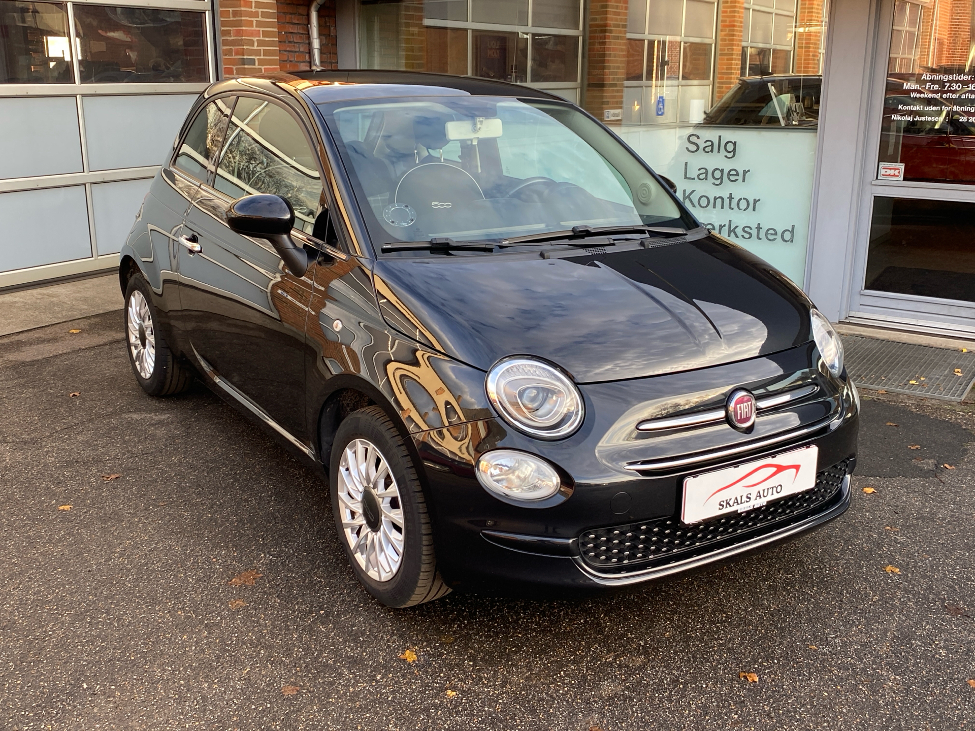 Billede af Fiat 500 1,2 Eco Black Friday Start & Stop 69HK 3d