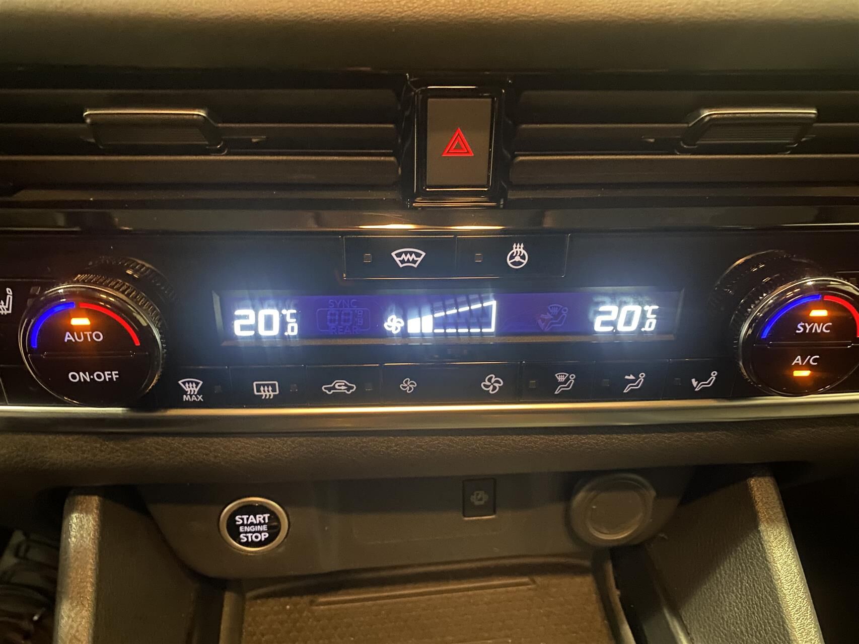 Billede af Nissan Qashqai 1,3 MHEV  Mild hybrid Acenta X-Tronic 158HK 5d 7g Aut.