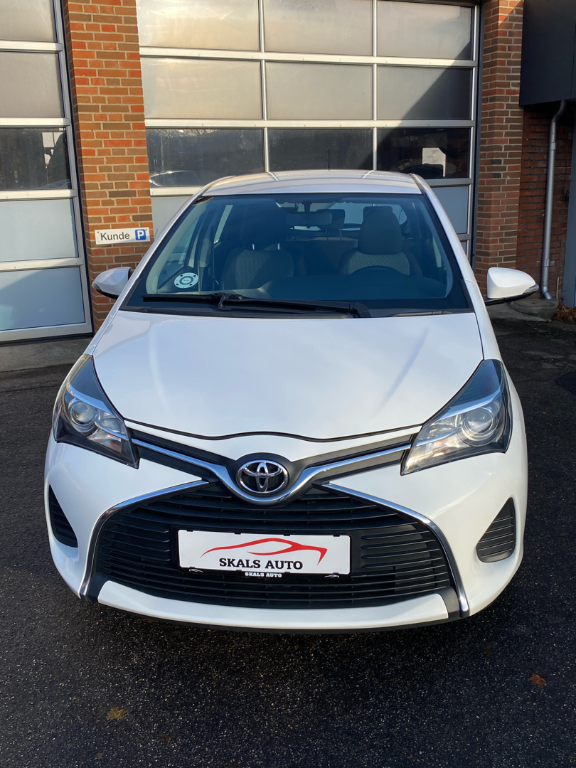 Billede af Toyota Yaris 1,3 VVT-I T2 100HK 5d 6g