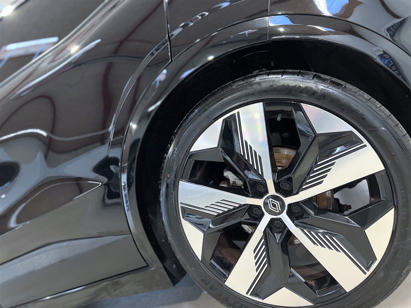 Billede af Renault Mégane E-TECH Optimum 220HK 5d Aut.