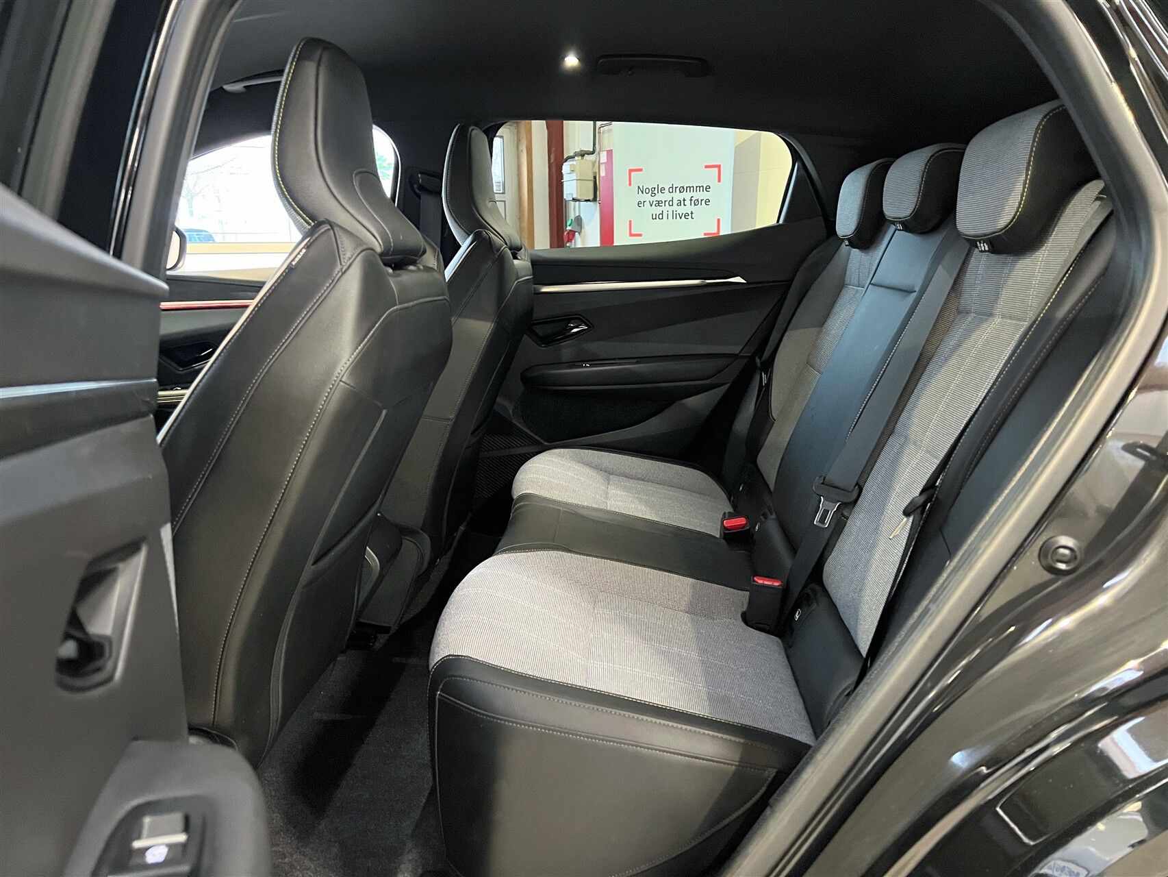 Billede af Renault Mégane E-TECH Optimum 220HK 5d Aut.