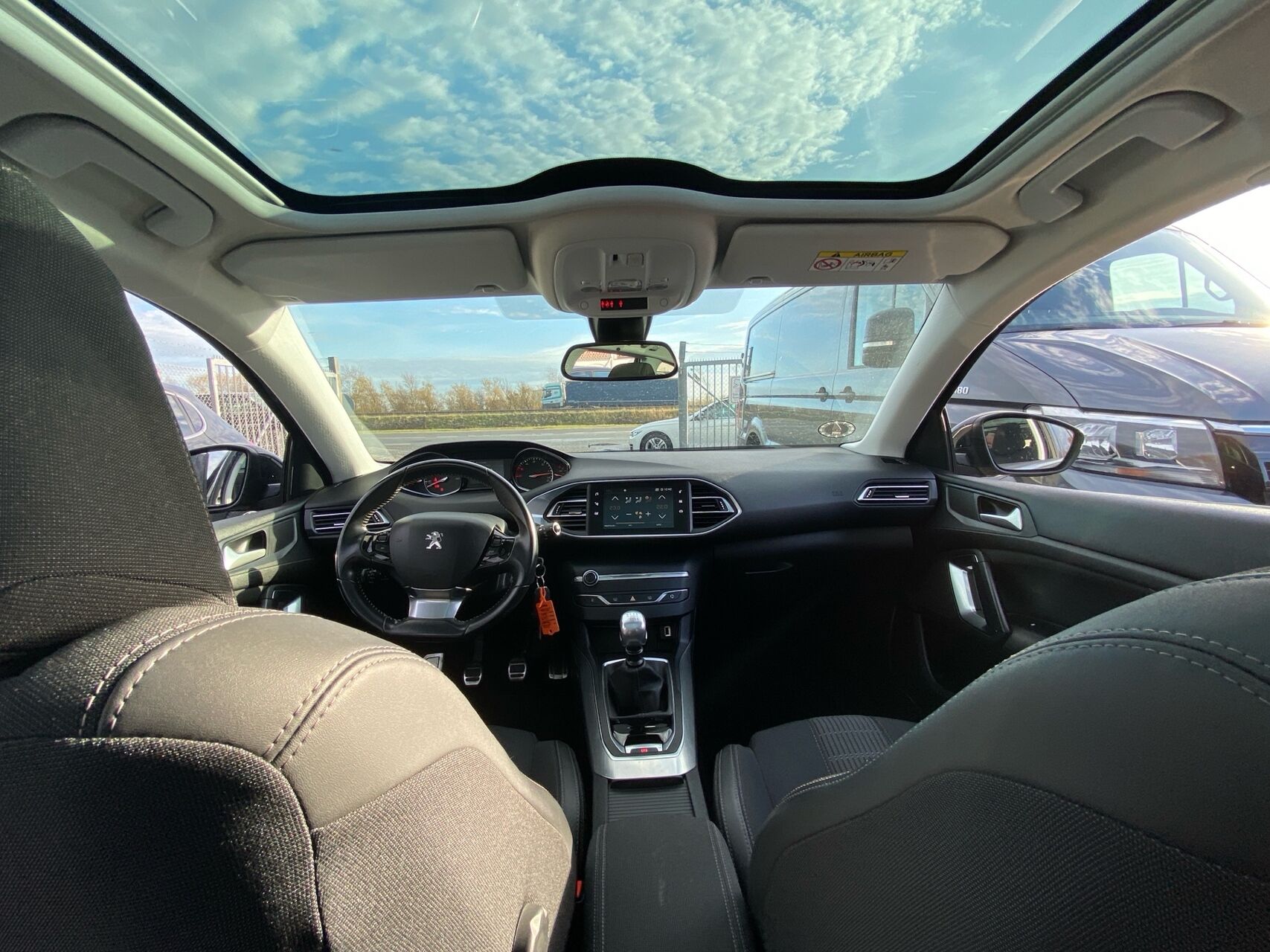 Billede af Peugeot 308 SW 1,6 BlueHDi Allure Sky 120HK Stc 6g