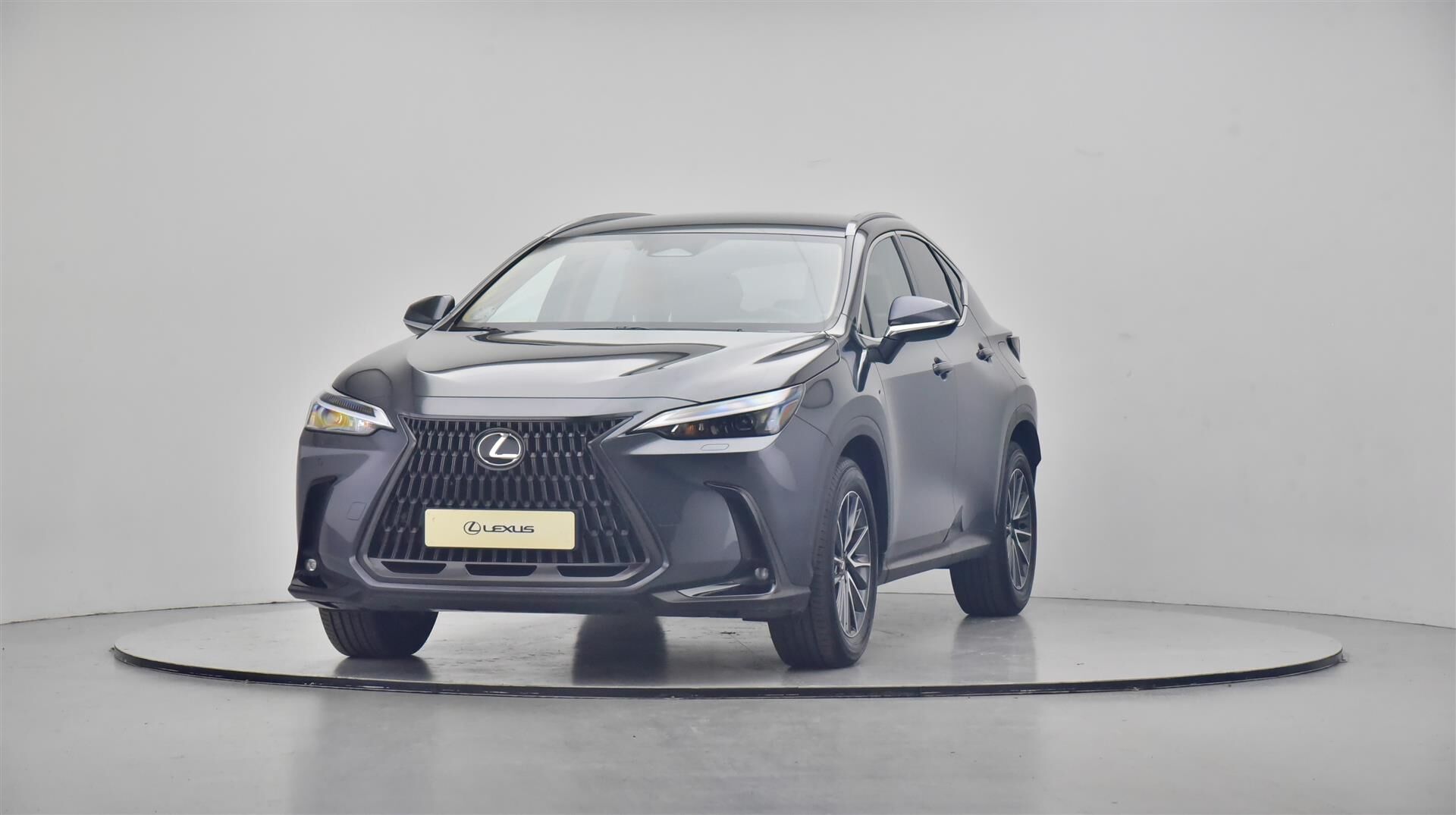 Billede af Lexus NX 450h+ 2,5 Plugin-hybrid Business Plus 4WD 309HK 5d Trinl. Gear
