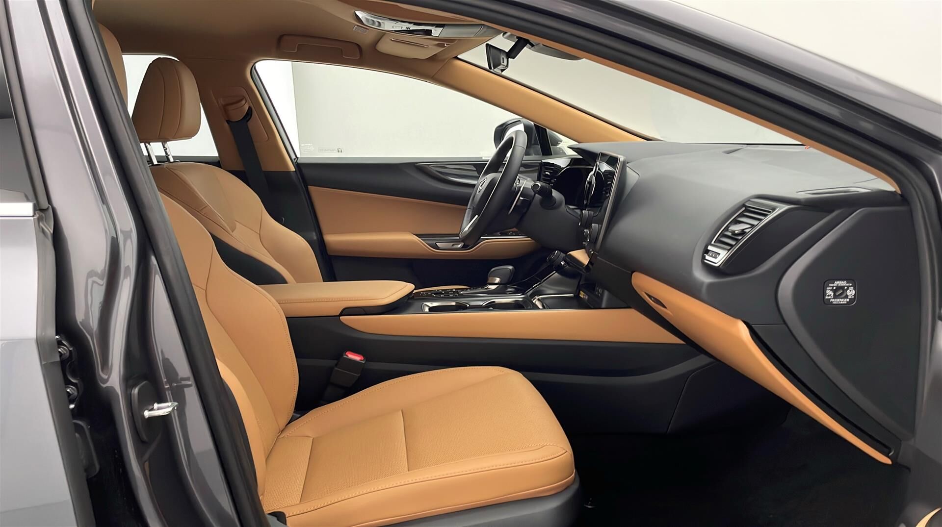 Billede af Lexus NX 450h+ 2,5 Plugin-hybrid Business Plus 4WD 309HK 5d Trinl. Gear