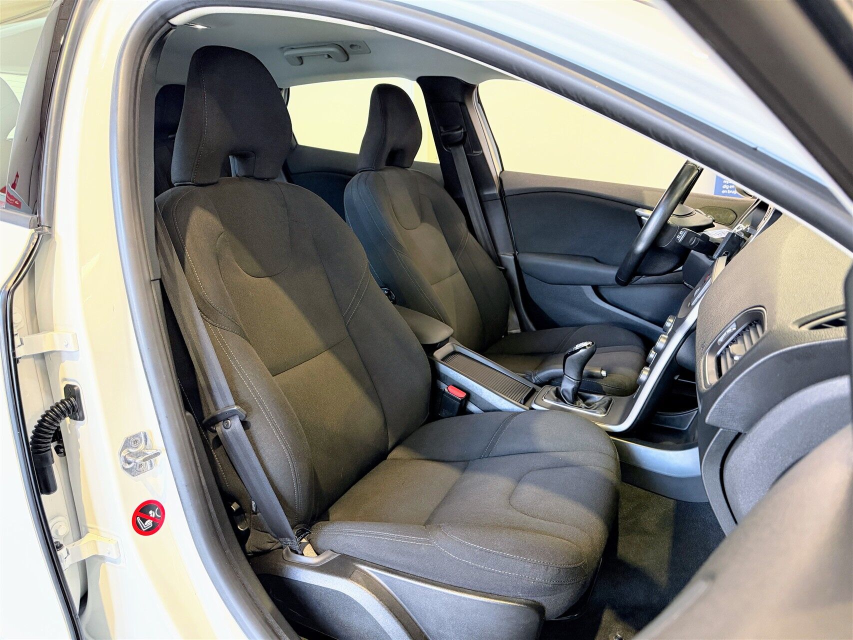 Billede af Volvo V40 2,0 D2 Eco Kinetic 120HK 5d 6g