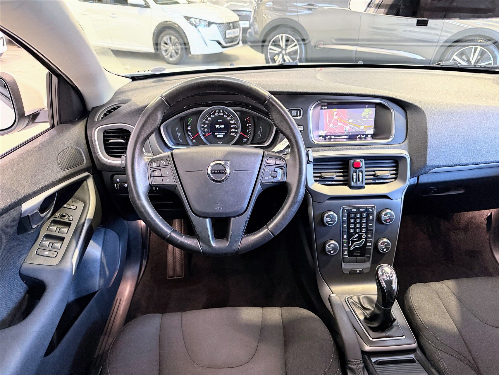 Billede af Volvo V40 2,0 D2 Eco Kinetic 120HK 5d 6g