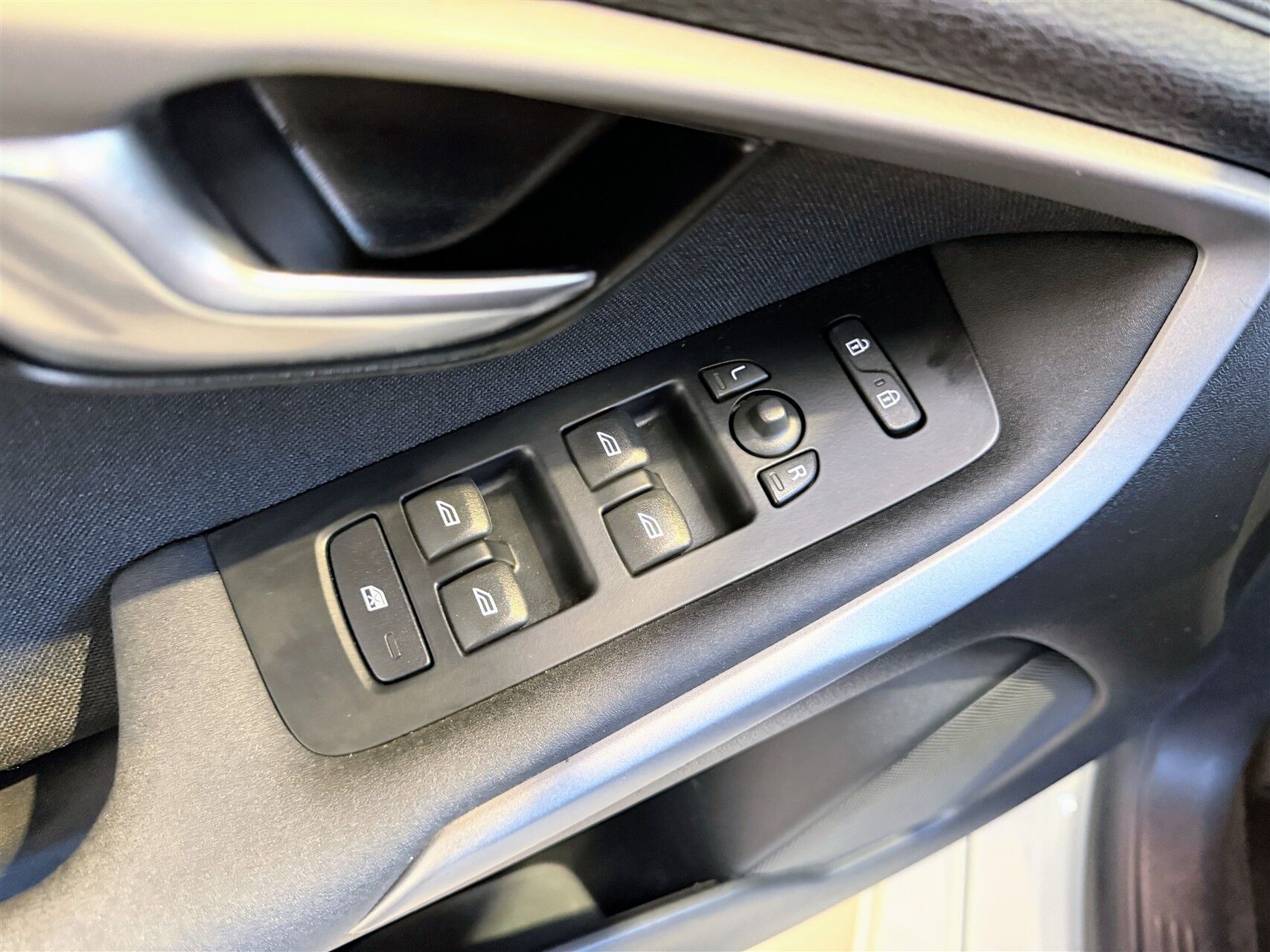 Billede af Volvo V40 2,0 D2 Eco Kinetic 120HK 5d 6g