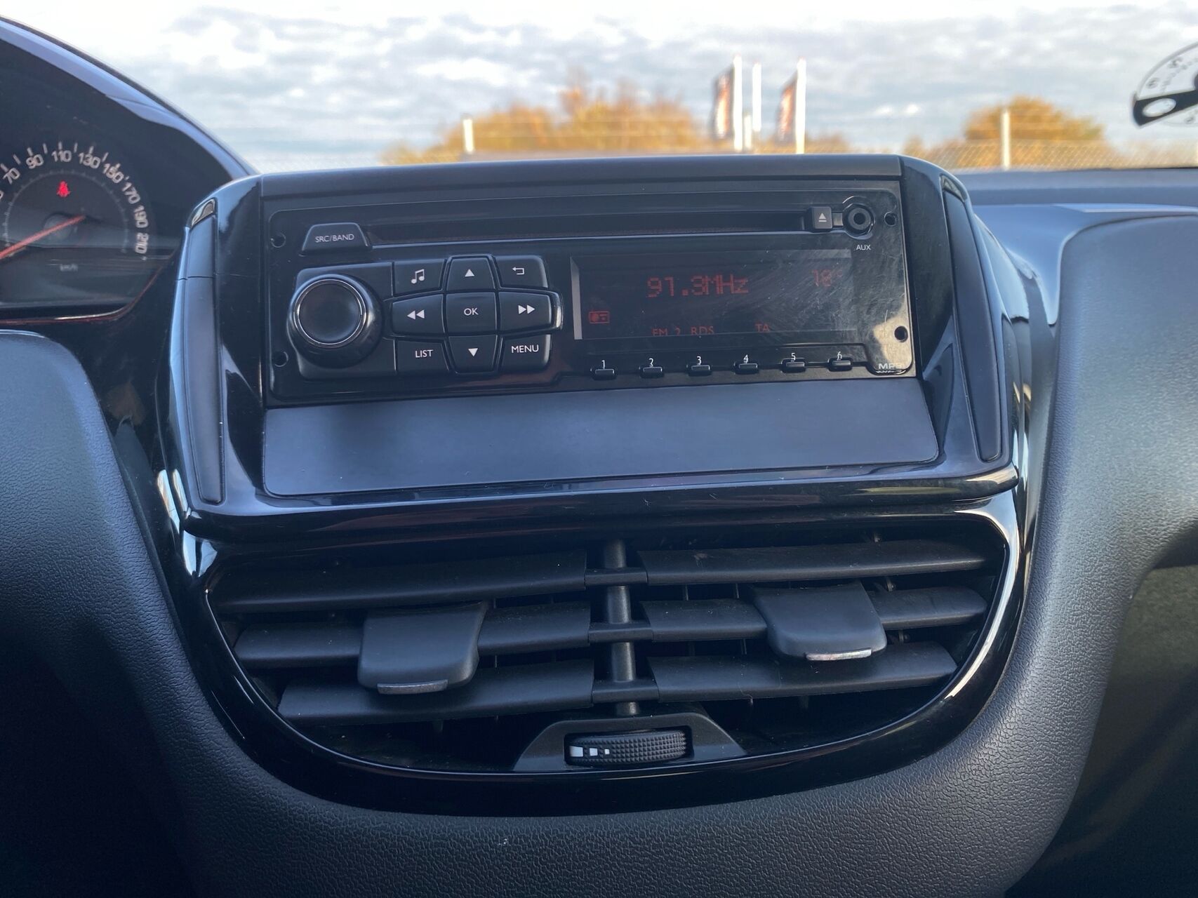 Billede af Peugeot 208 1,0 VTi Access 68HK 5d