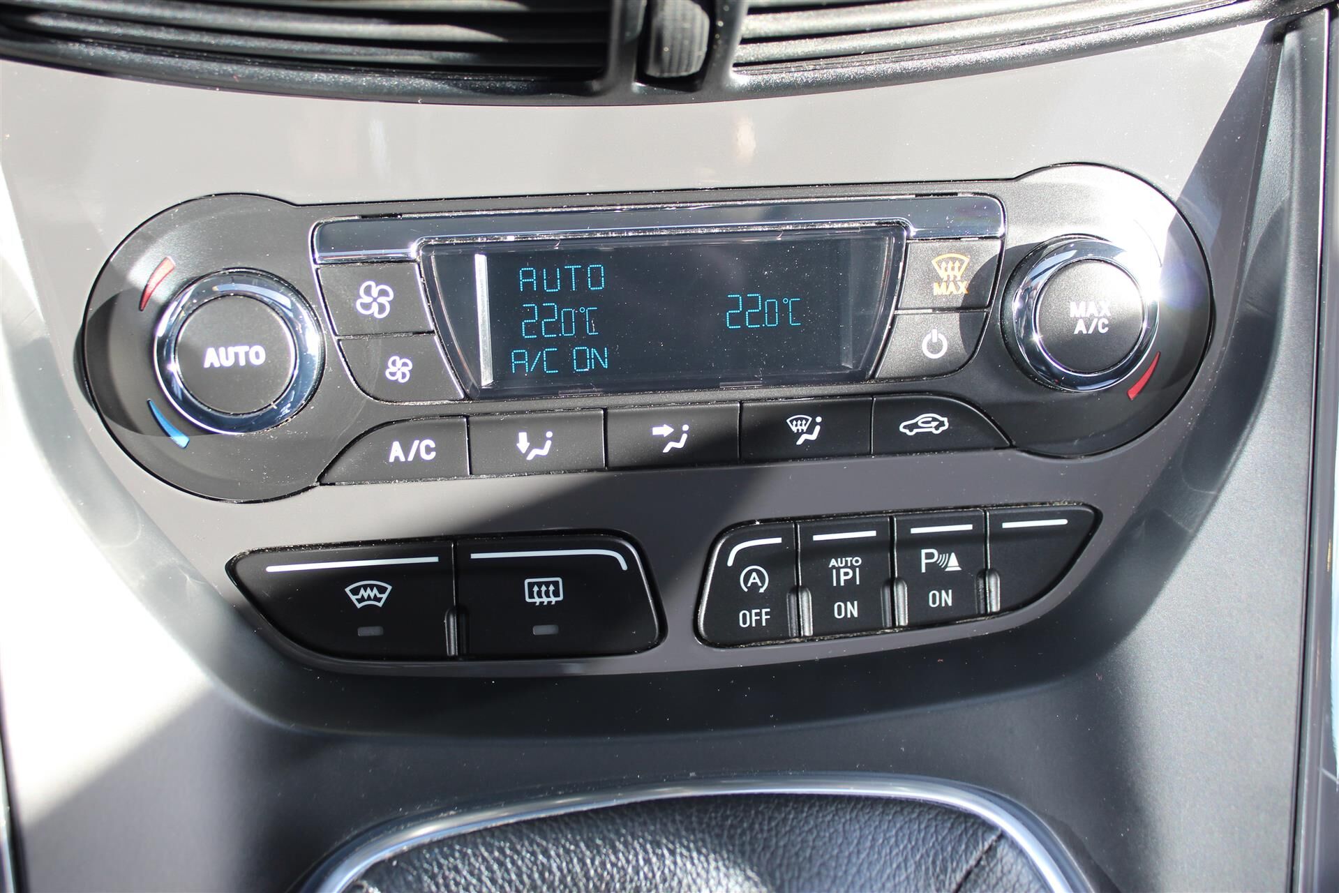 Billede af Ford Kuga 1,5 EcoBoost Titanium Attack 150HK 5d 6g