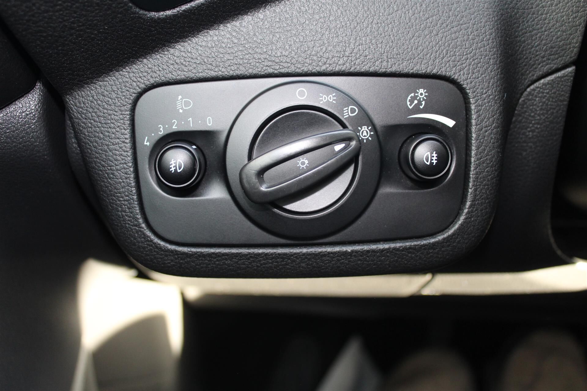 Billede af Ford Kuga 1,5 EcoBoost Titanium Attack 150HK 5d 6g