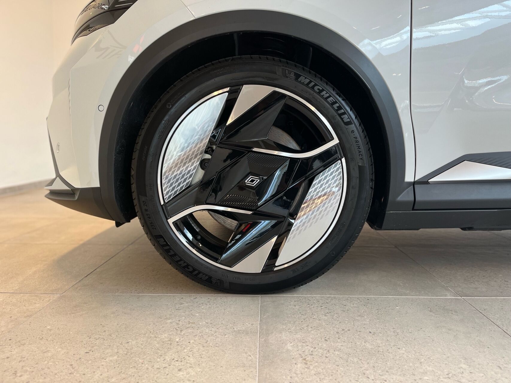 Billede af Renault Scénic E-TECH Iconic 220HK Aut.