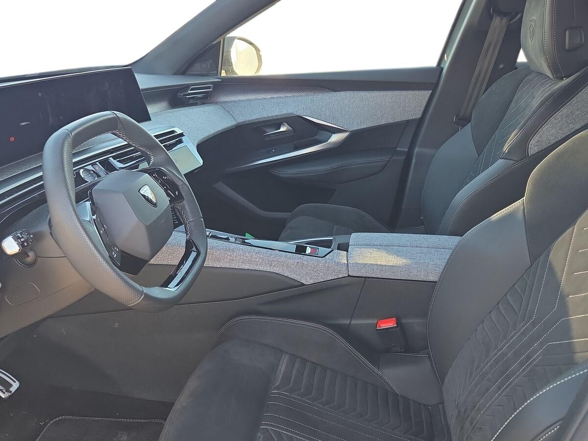 Billede af Peugeot e-5008 EL GT Pack 210HK 5d Aut.