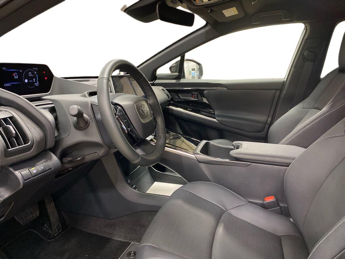 Billede af Toyota bZ4X SUV 150 kW (204 hk) aut. gear Executive
