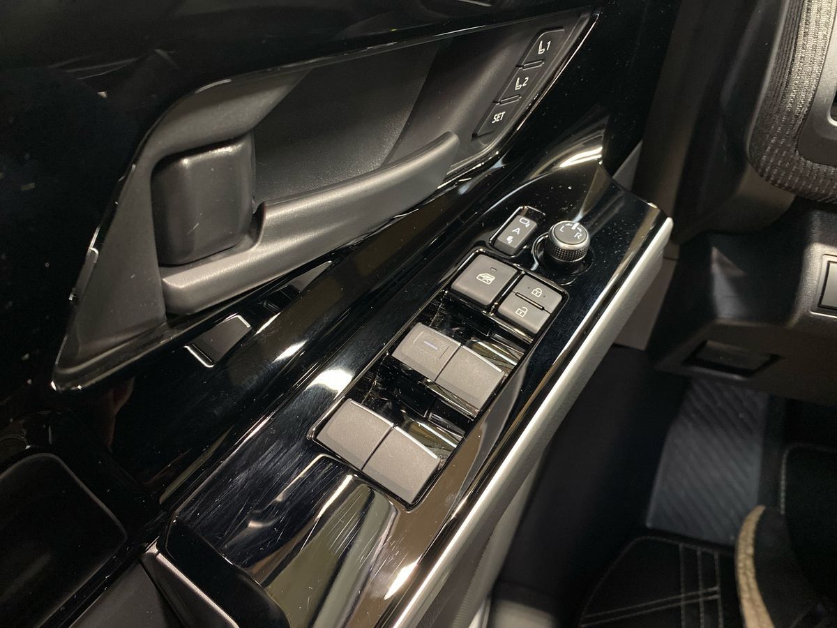 Billede af Toyota bZ4X SUV 150 kW (204 hk) aut. gear Executive