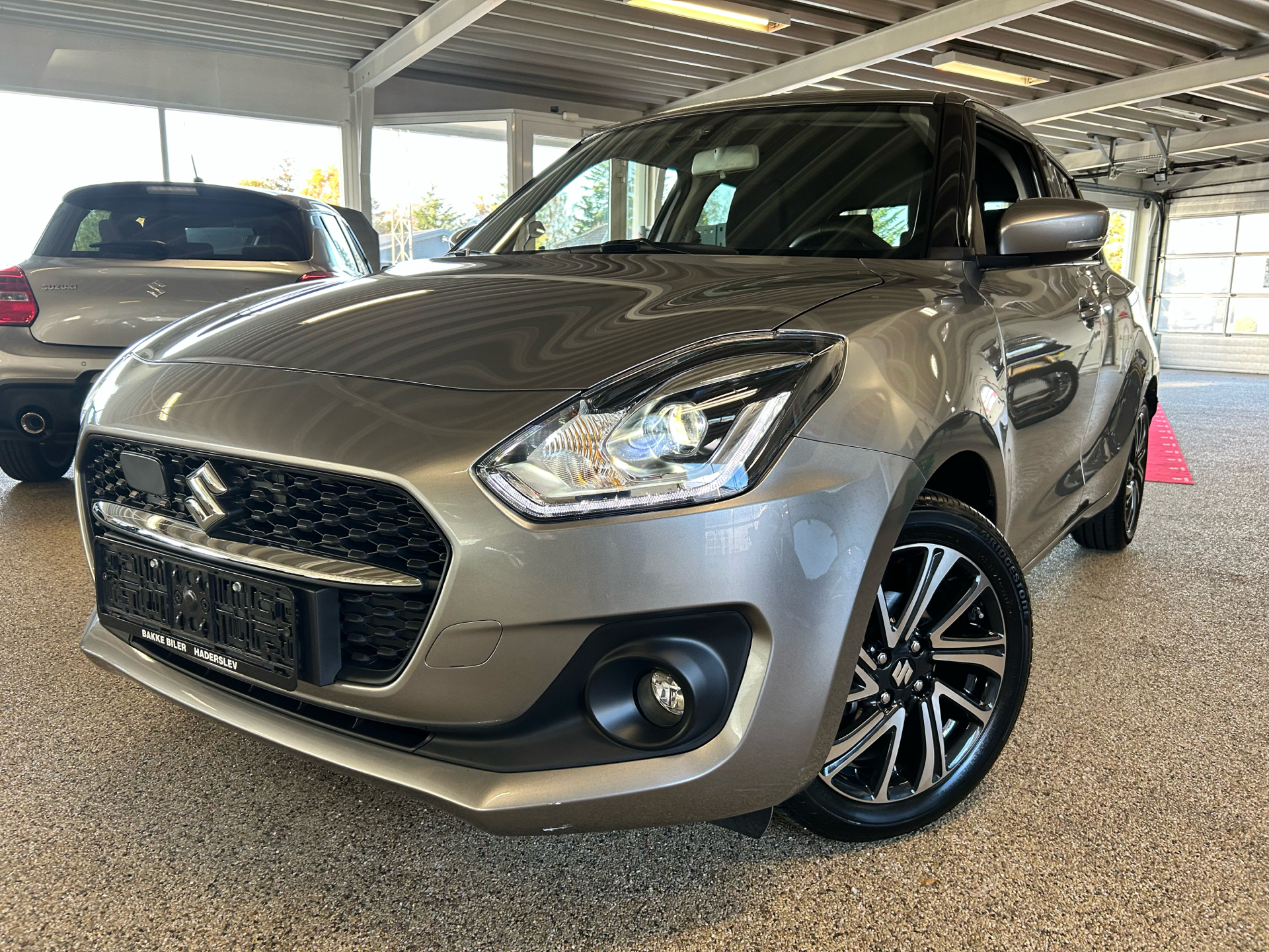 Billede af Suzuki Swift 1,2 Dualjet  Mild hybrid Exclusive AEB 83HK 5d