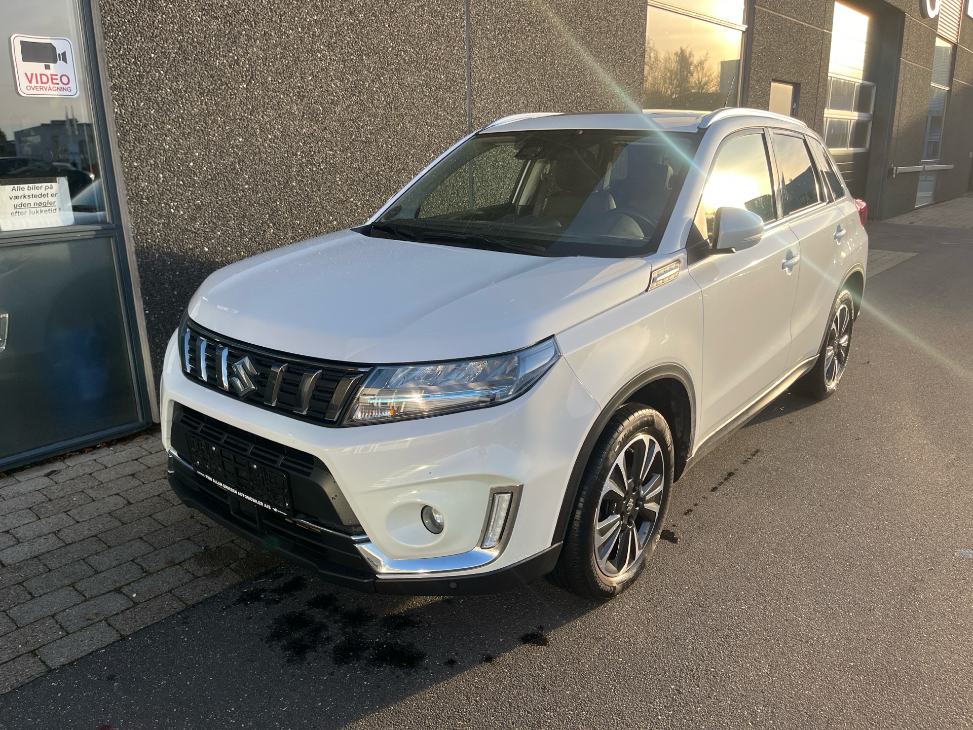 Billede af Suzuki Vitara 1,4 Boosterjet  Mild hybrid Adventure 129HK 5d 6g