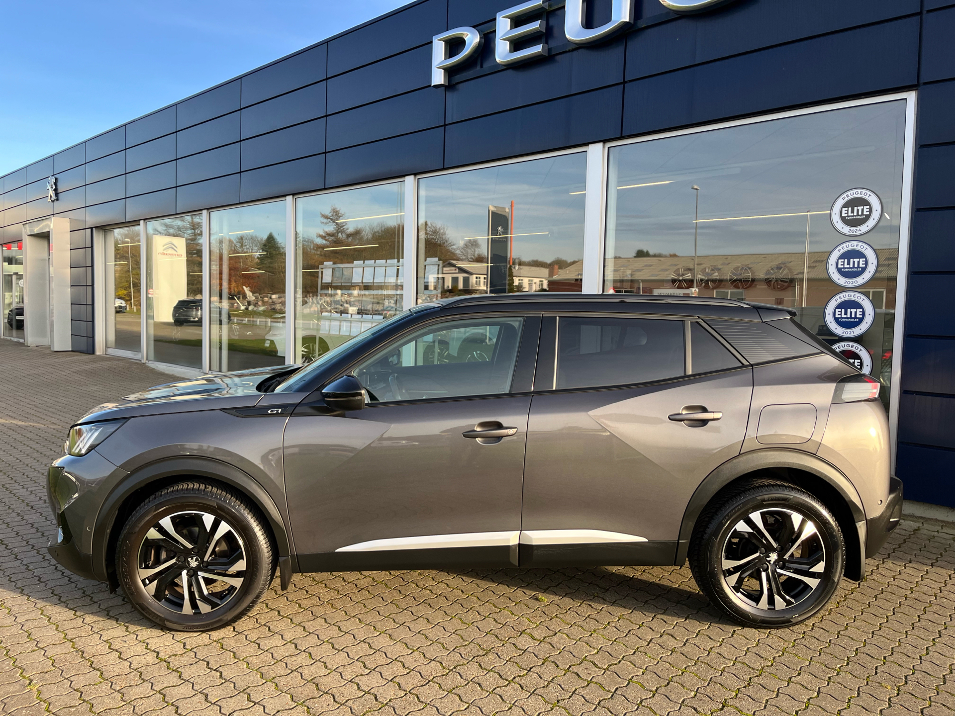 Billede af Peugeot 2008 1,2 PureTech GT EAT8 130HK 5d 8g Aut.