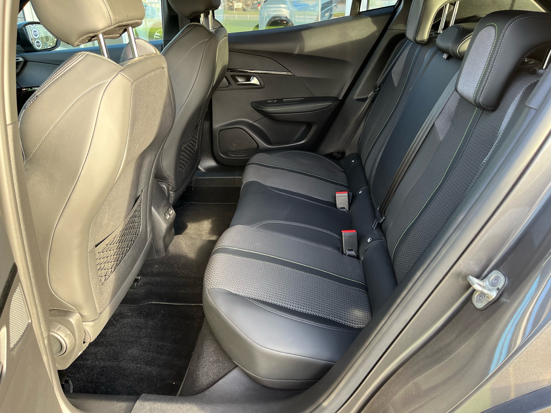 Billede af Peugeot 2008 1,2 PureTech GT EAT8 130HK 5d 8g Aut.