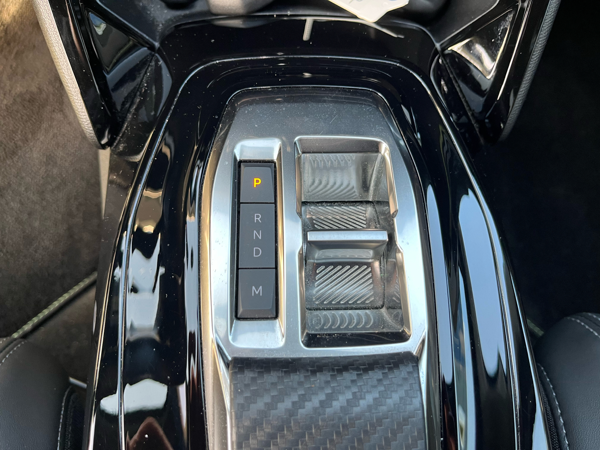 Billede af Peugeot 2008 1,2 PureTech GT EAT8 130HK 5d 8g Aut.