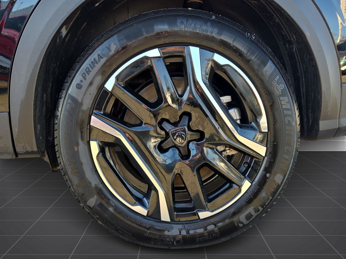 Billede af Peugeot e-5008 EL Allure 210HK 5d Aut.