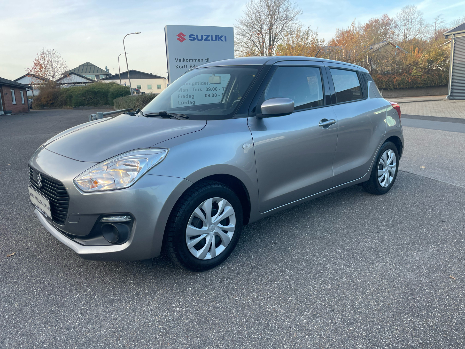 Billede af Suzuki Swift 1,2 Dualjet Club AEB 90HK 5d