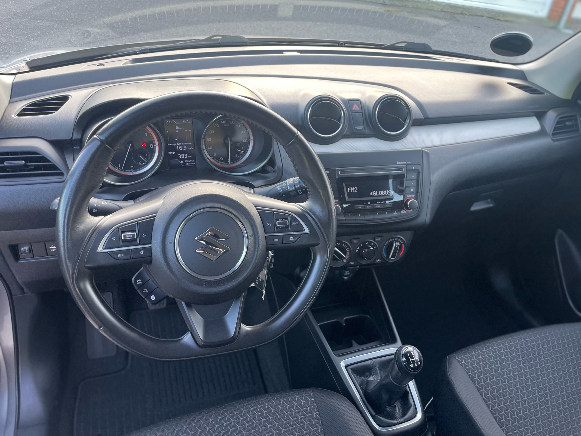 Billede af Suzuki Swift 1,2 Dualjet Club AEB 90HK 5d