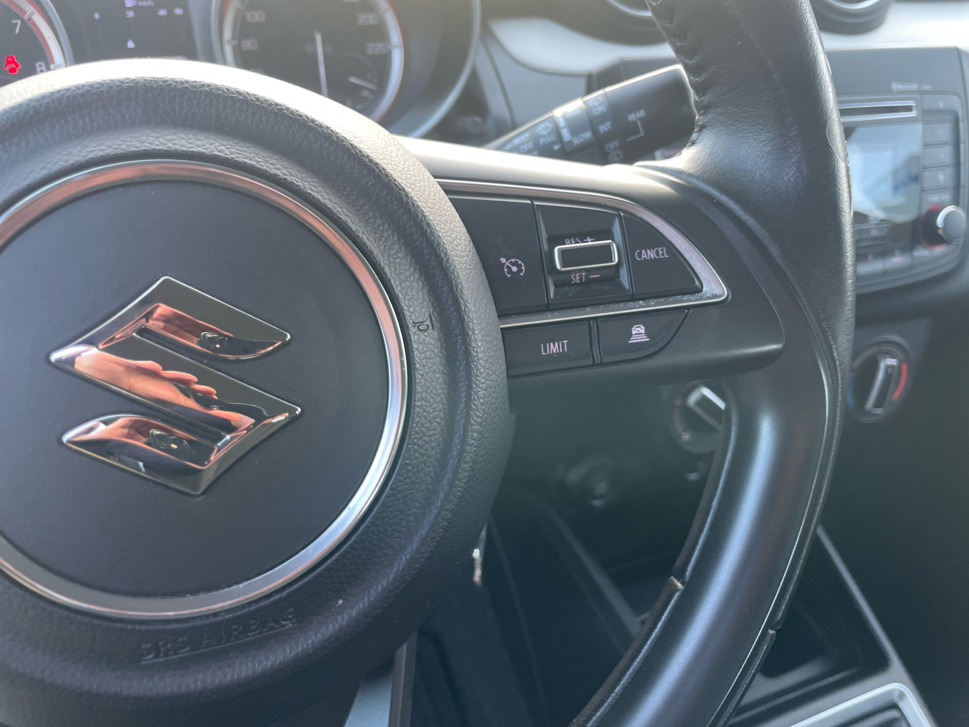 Billede af Suzuki Swift 1,2 Dualjet Club AEB 90HK 5d