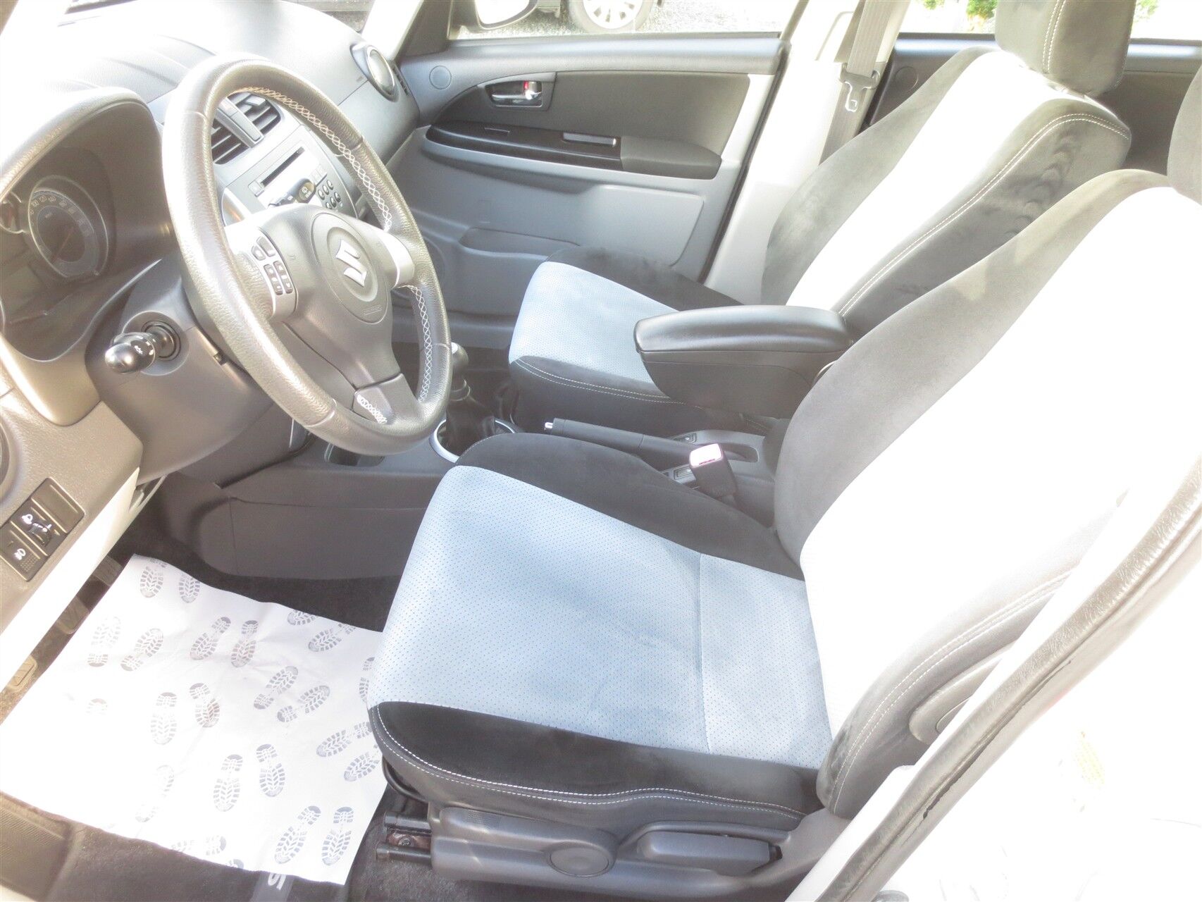 Billede af Suzuki SX4 1,6 16V GL 120HK 5d