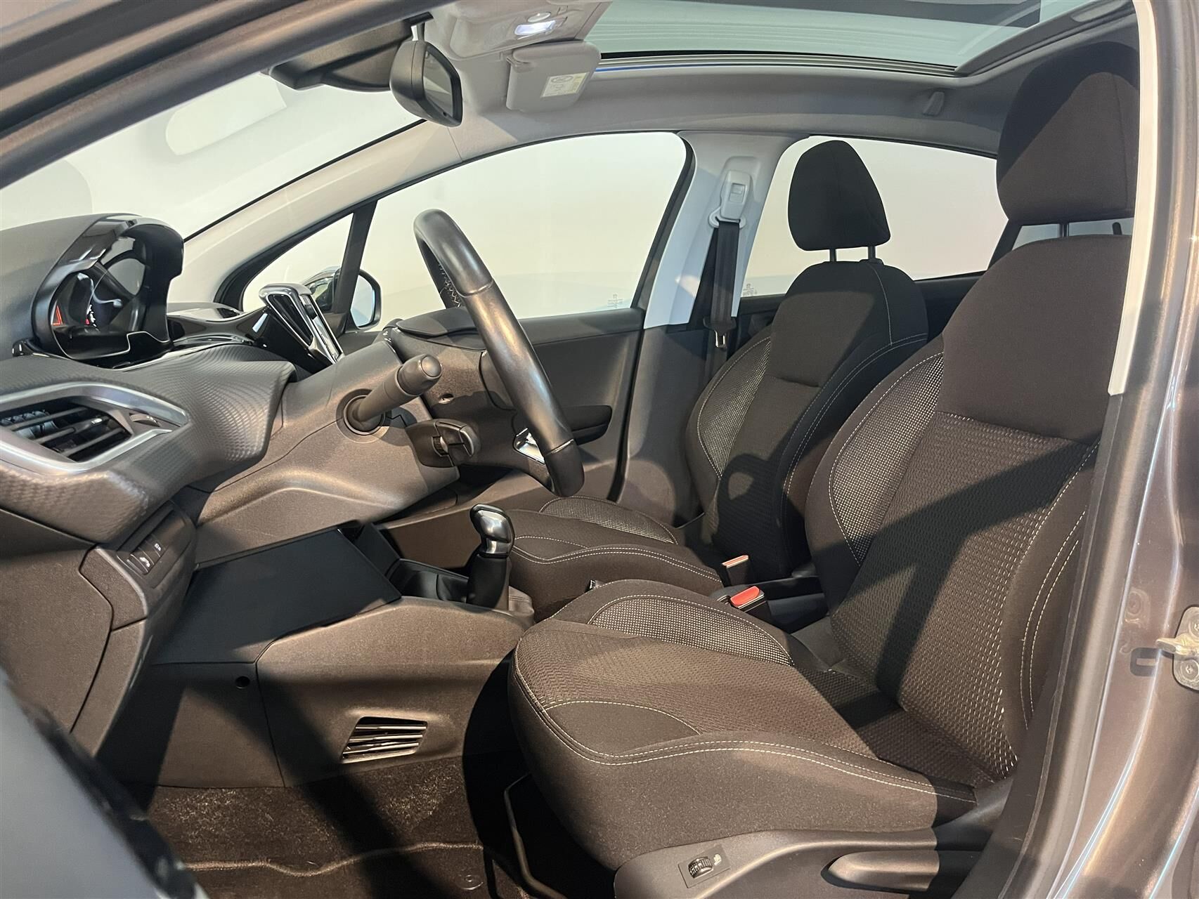 Billede af Peugeot 208 1,2 PureTech Prestige 82HK 5d