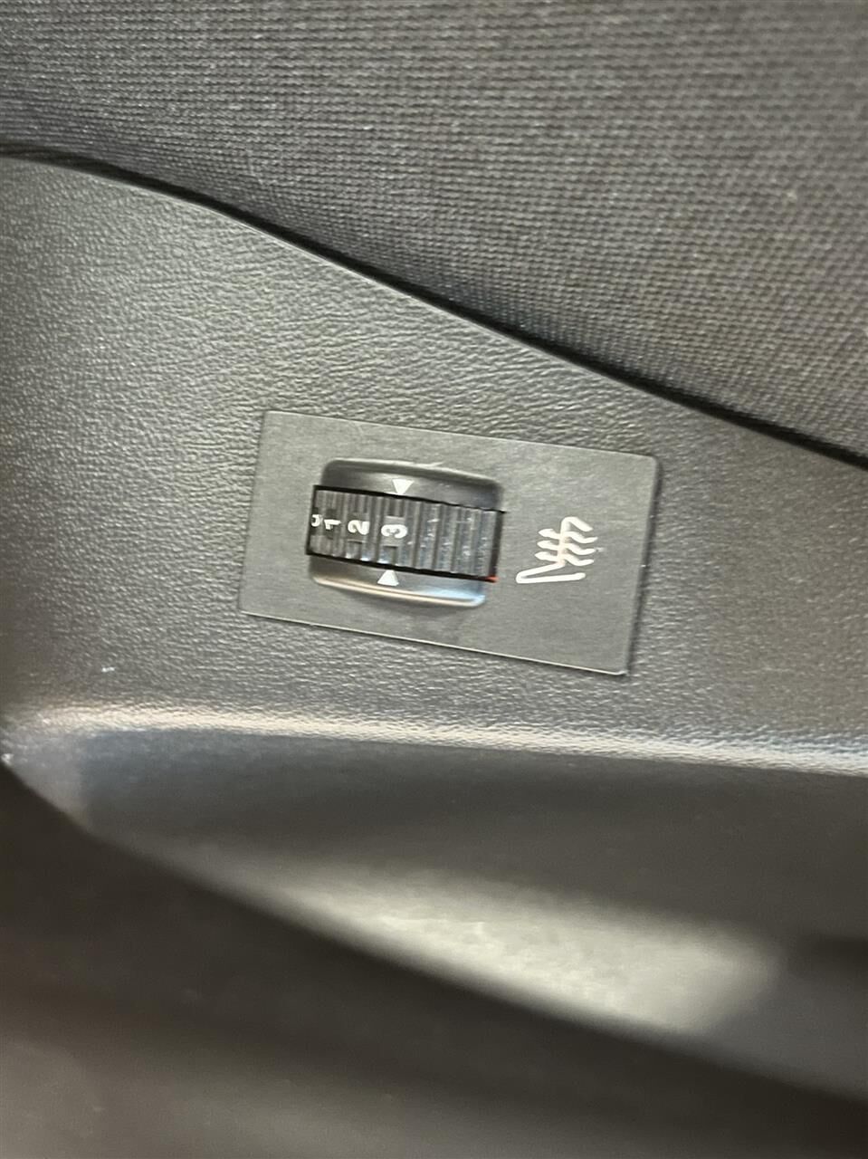 Billede af Peugeot 208 1,2 PureTech Prestige 82HK 5d