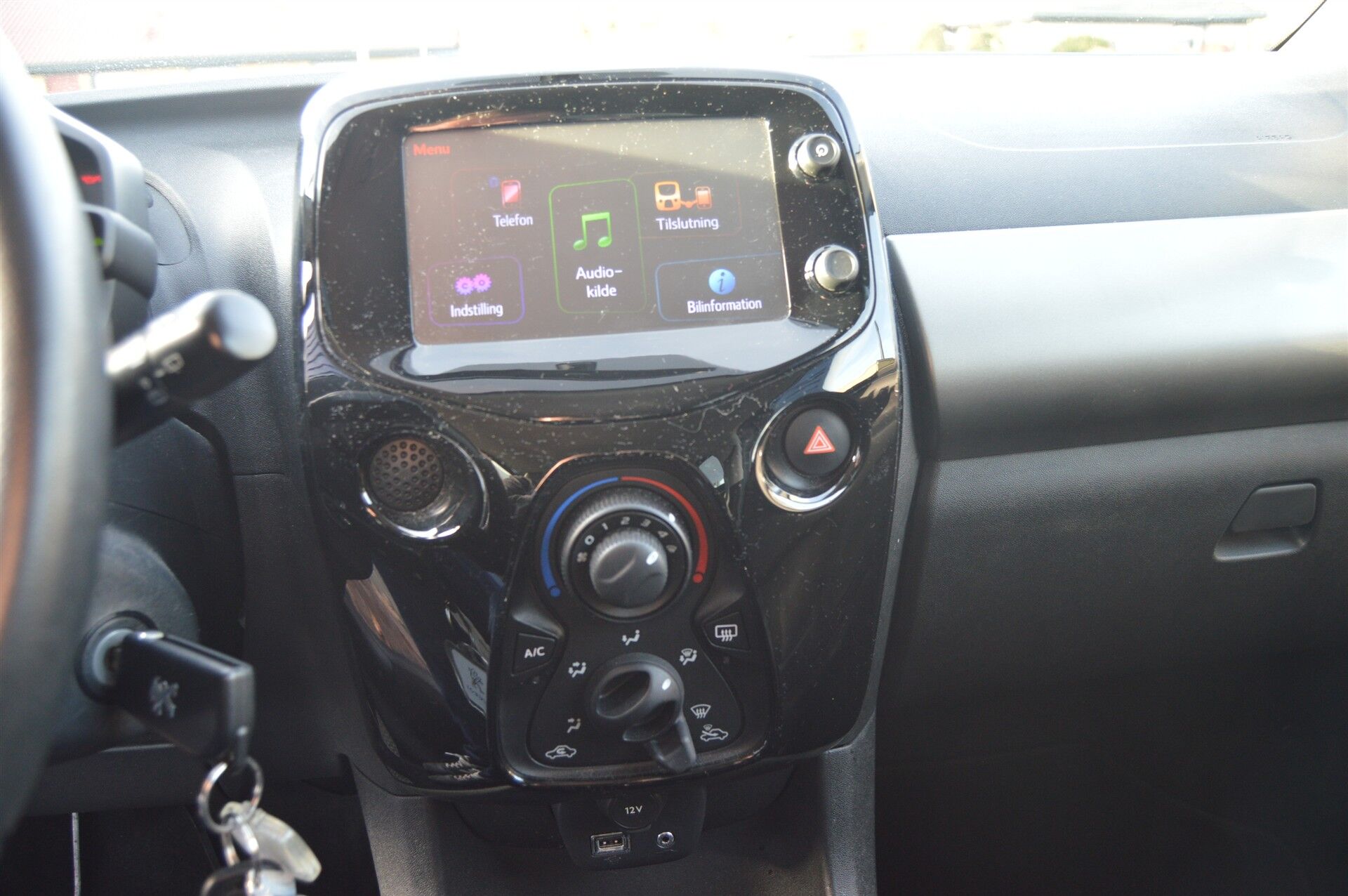 Billede af Peugeot 108 1,0 e-Vti Allure 69HK 5d