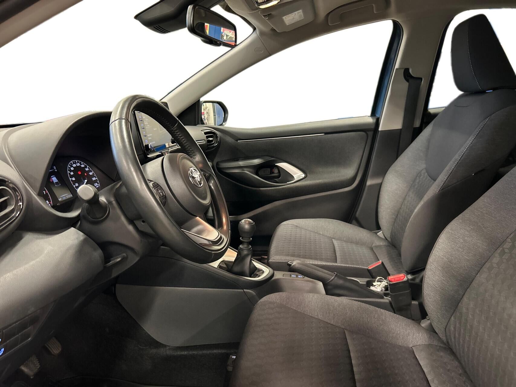 Billede af Toyota Yaris 1,5 VVT-I T3 Smart 125HK 5d 6g