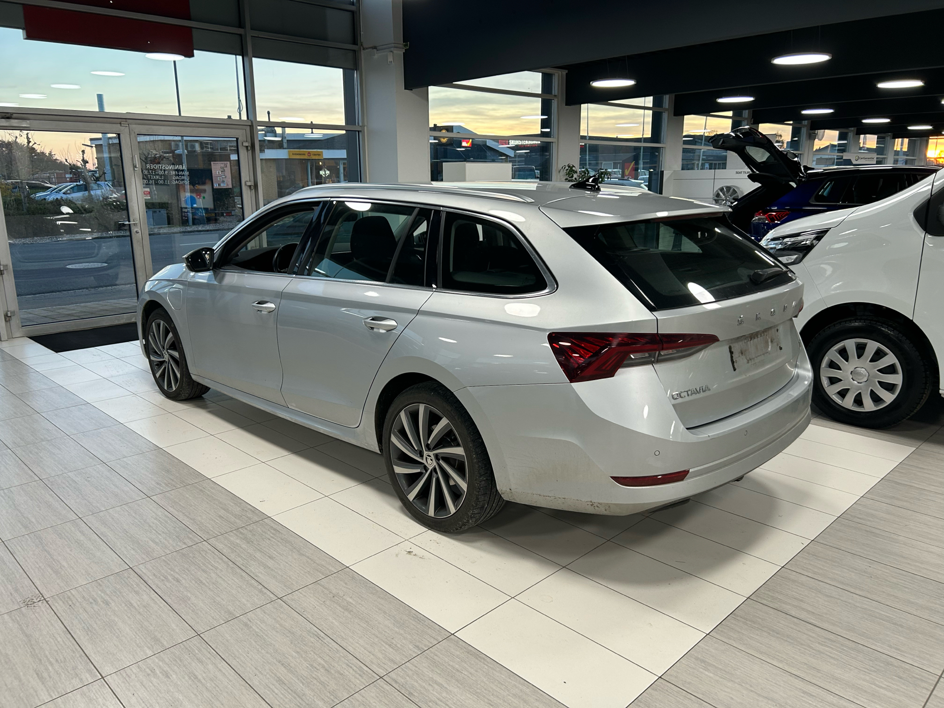 Billede af Skoda Octavia Combi 1,4 TSI  Plugin-hybrid iV Plus iV DSG 204HK Stc 6g Aut.