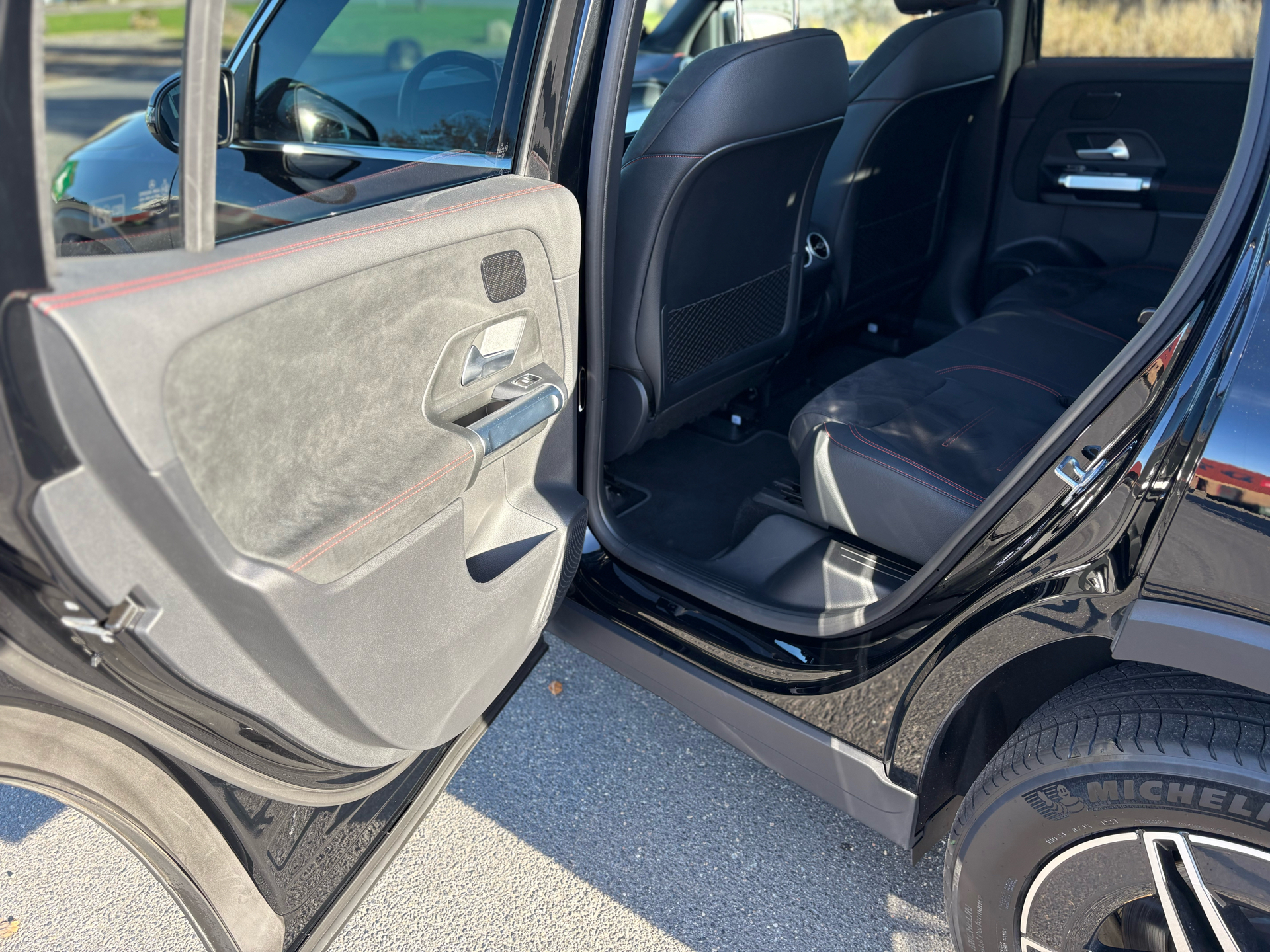 Billede af Mercedes-Benz EQB 250+ EL AMG Advance Plus 190HK 5d Aut.